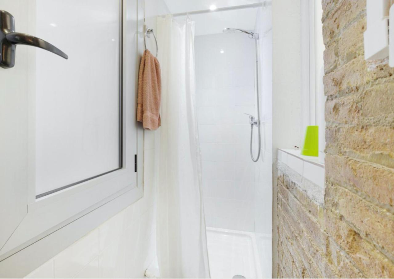 Great Apartment In Sagrada Familia With Balcony برشلونة المظهر الخارجي الصورة
