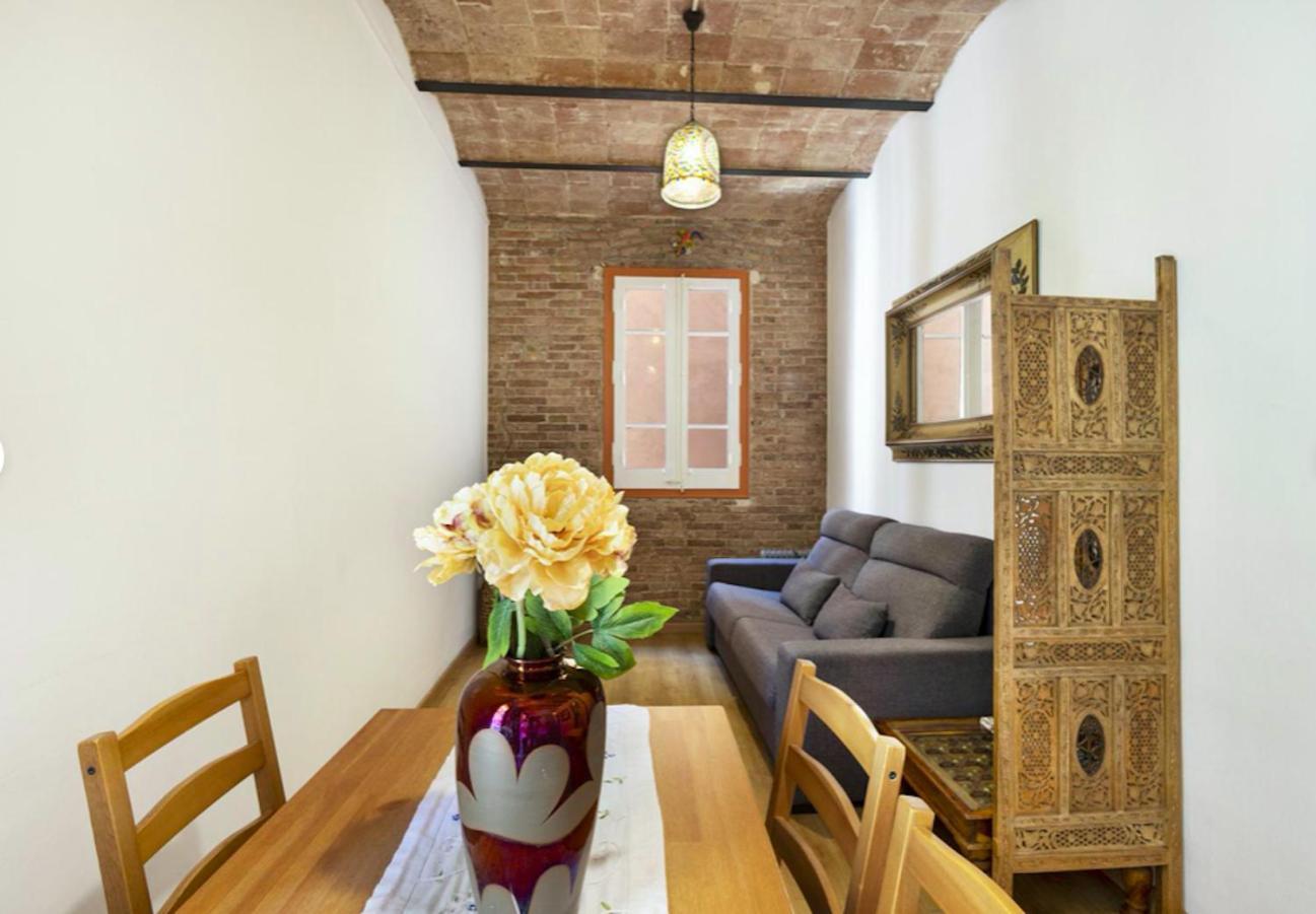 Great Apartment In Sagrada Familia With Balcony برشلونة المظهر الخارجي الصورة